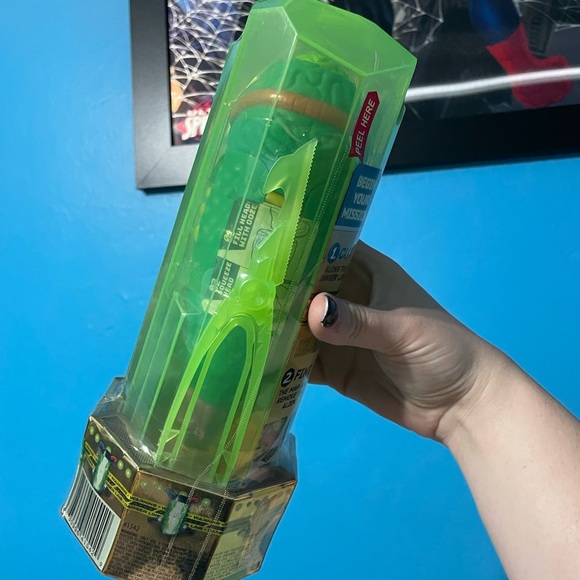 BRAND NEW TREASURE X ALIENS SLIME DISSECTING KIT - Picture 9 of 11